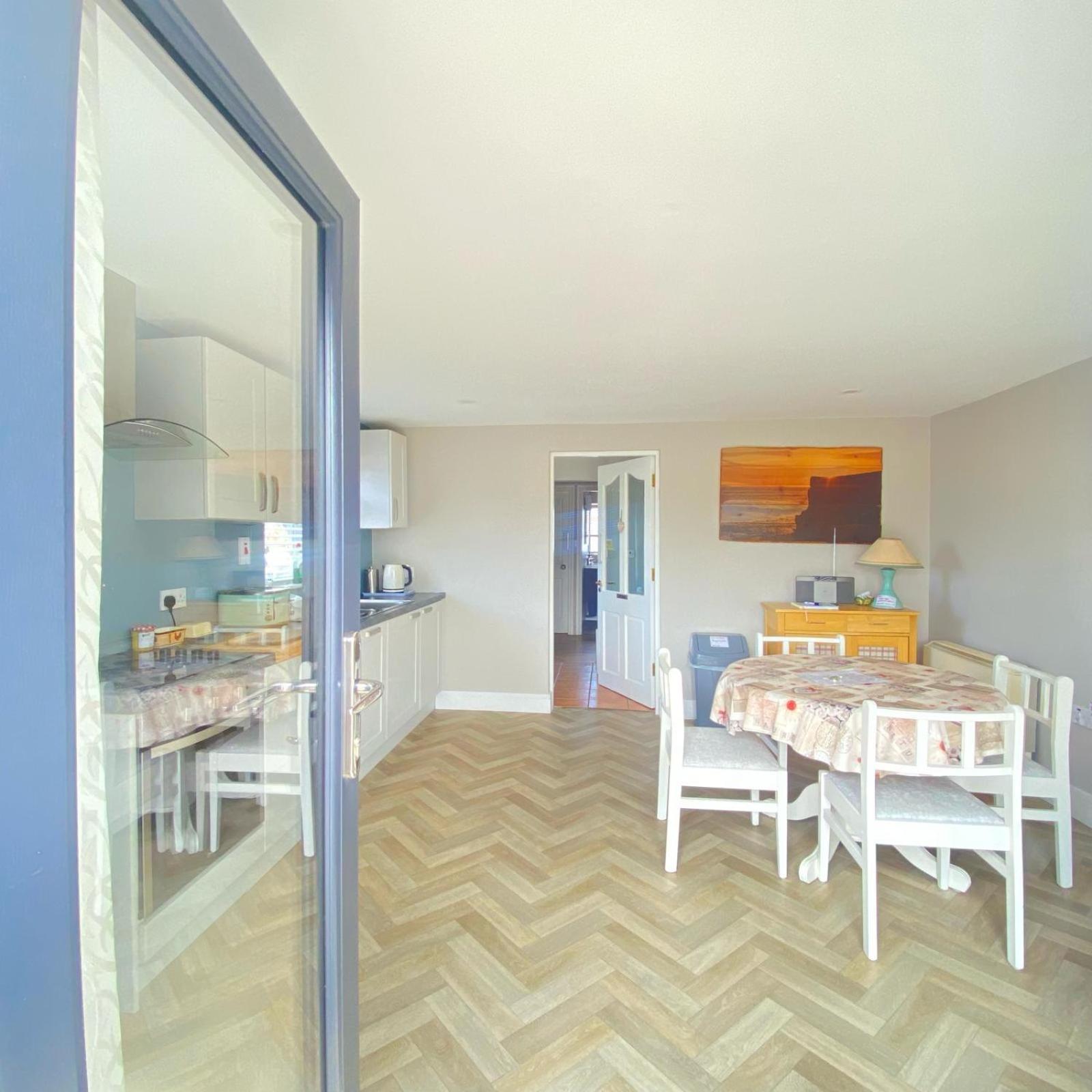 Luxury Holiday Rental With Sea Views On The Wild Atlantic Way Tralee Exterior foto